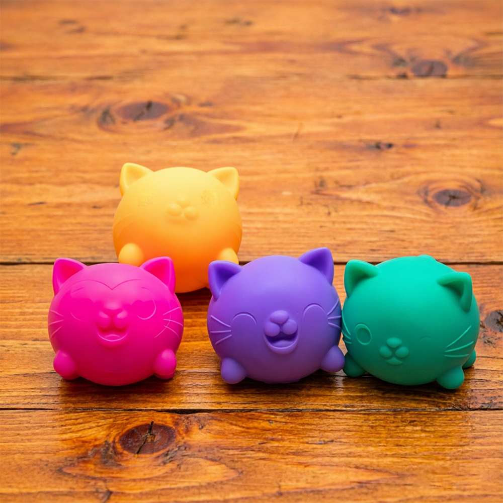 Schylling NeeDoh Cute Cat Stre - Party Games For Adults And Kids recension och pris